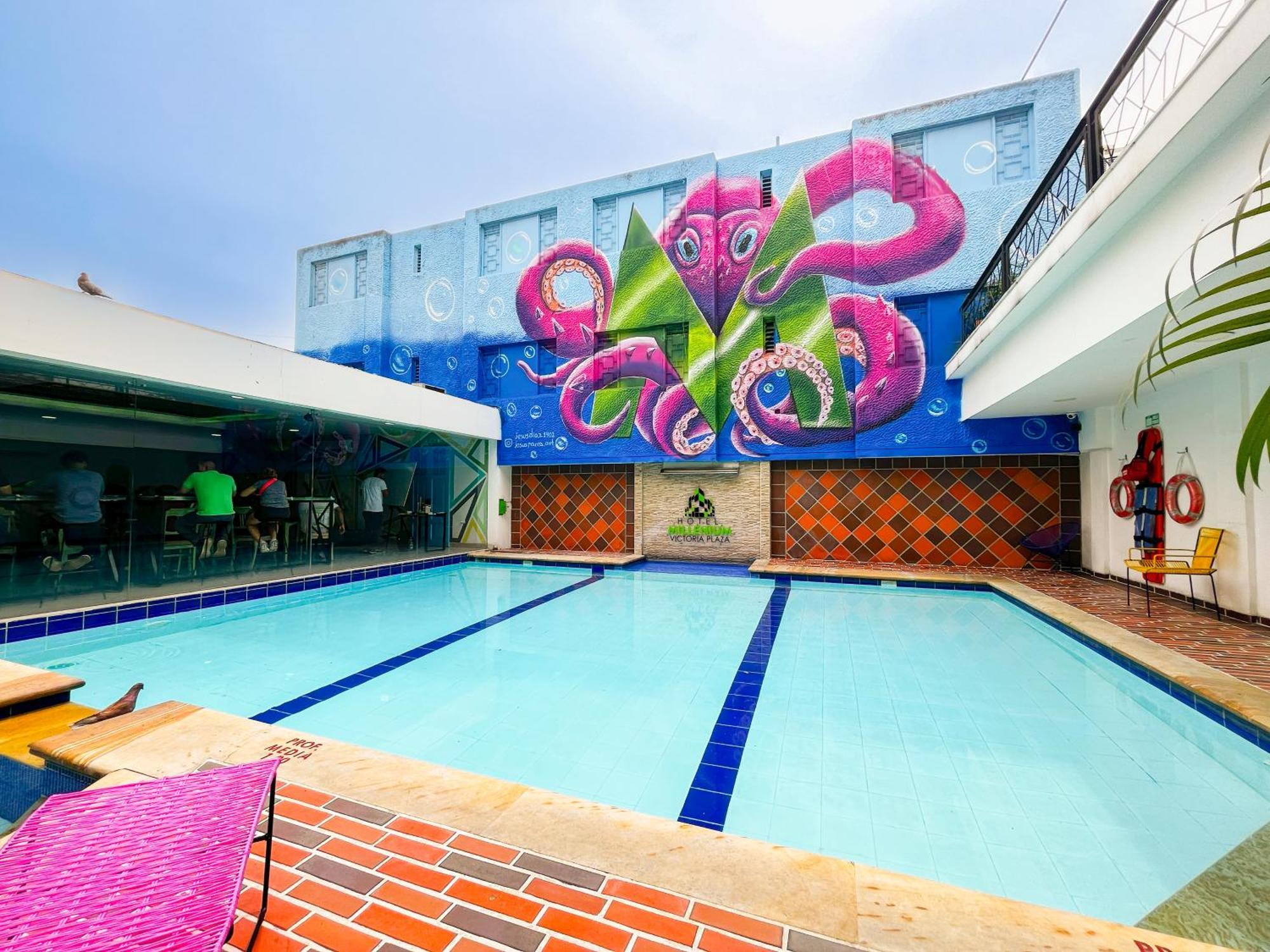 Hotel Millenium Victoria Plaza Cúcuta Exteriör bild